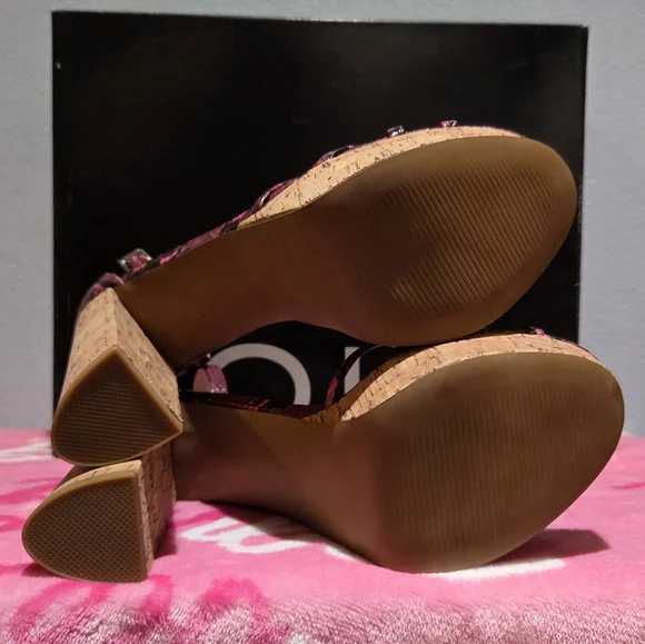 Aqua Women's Pink Snake Platform Cork Like Ankle Strap Heels, Size 6.5M - Picture 10 of 10